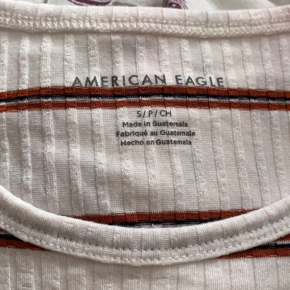 American Eagle T-Shirt - Picture 2 of 2